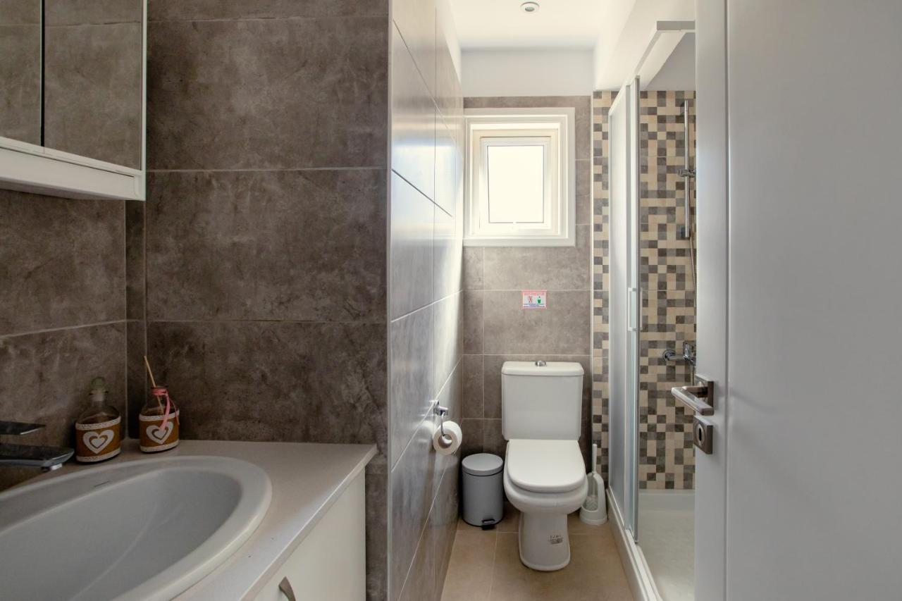 Jimmy'S Flat Daire Paralimni Dış mekan fotoğraf